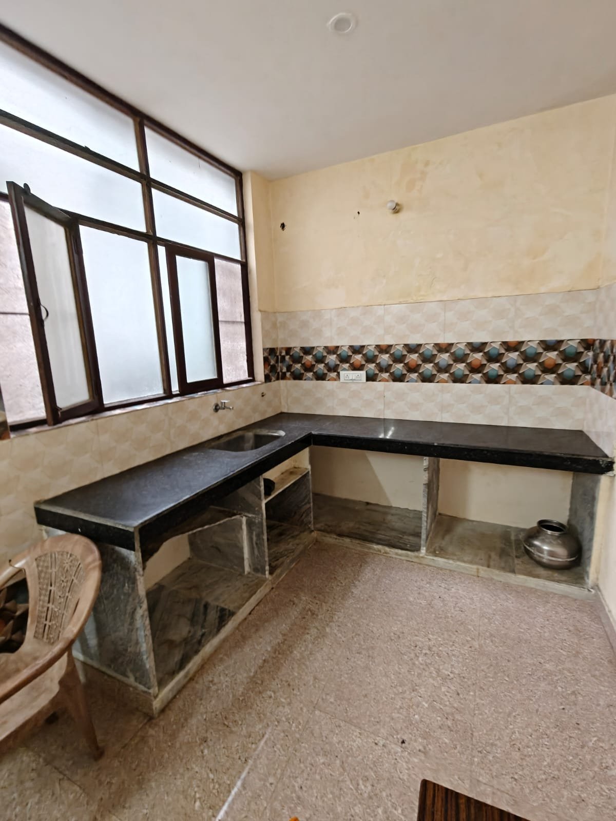 1 room kitchen available jawahar nagar