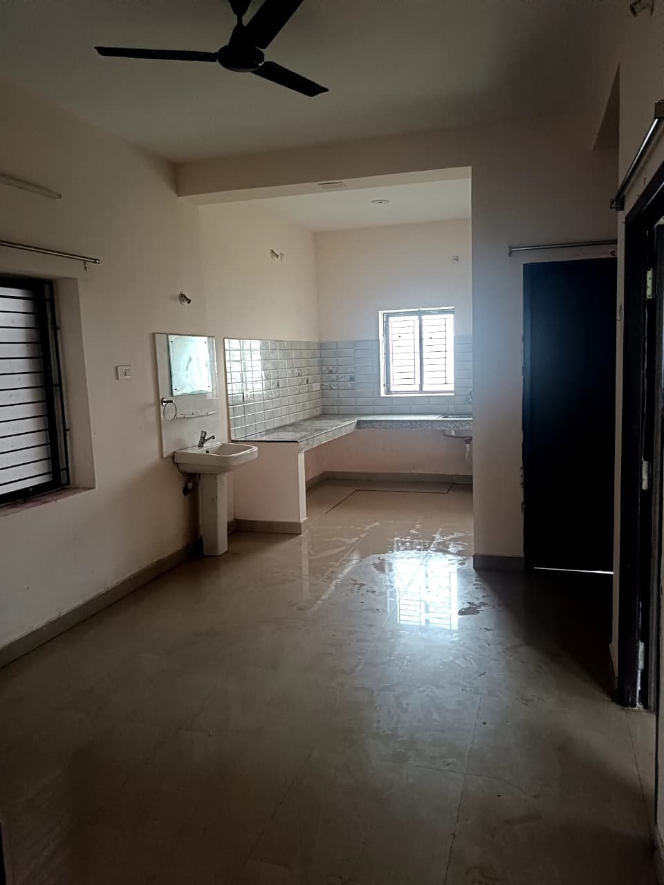 JB Valley Triplex – 76 | Ground Floor 2 BHK | Semi-Furnished