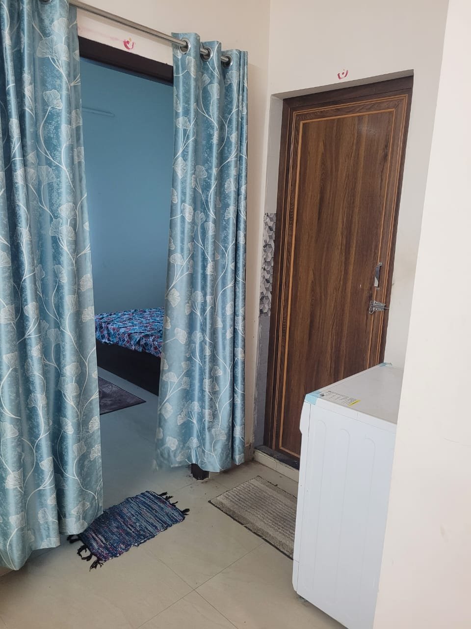 JB Valley Triplex – 76 | Ground Floor 2 BHK | Semi-Furnished
